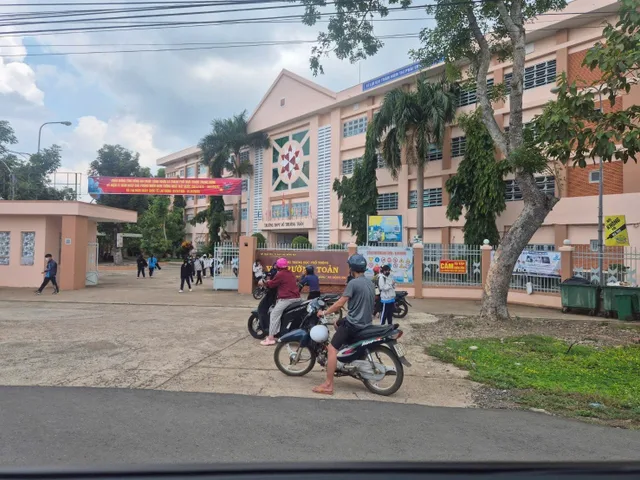 Hơn 5462m xuân tây. Cẩm mỹ giá 1ty8 cần bán gấp