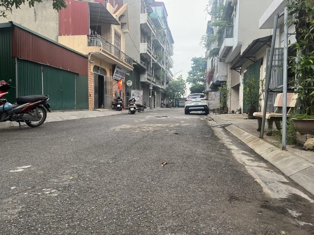 BÁN NHÀ PHÂN LÔ PHỐ TRẠM - 125M2 - MẶT VƯỜN HOA - KINH DOANH ĐẲNG CẤP