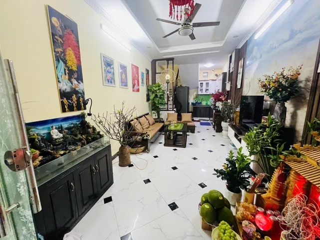 Bán nhà ngõ 141 giáp nhị không vướng quy hoạch