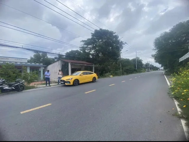 (B522) Bán nhà mặt tiền Nguyễn Văn Khạ, dt đất 697m2, đất ở hiện hữu, giá 8 tỷ 500