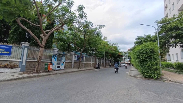 SIÊU PHẨM MẶT TIỀN KINH DOANH ĐƯỜNG HƯNG PHÚ -  GẦN CÂU CHỮ Y - NGANG KHỦNG 4,7M- 4 TẦNG - 11.4 TỶ.