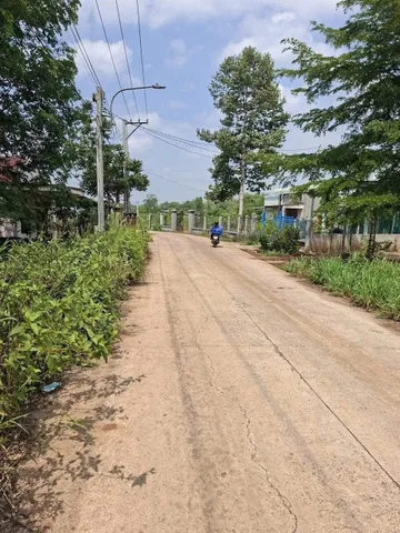 CẦN BÁN LÔ ĐẤT ĐẸP PHÚ GIÁO, BD