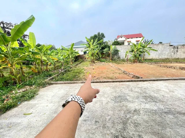 1 tỷ 4 Minh Trí 80m mặt tiền 5m