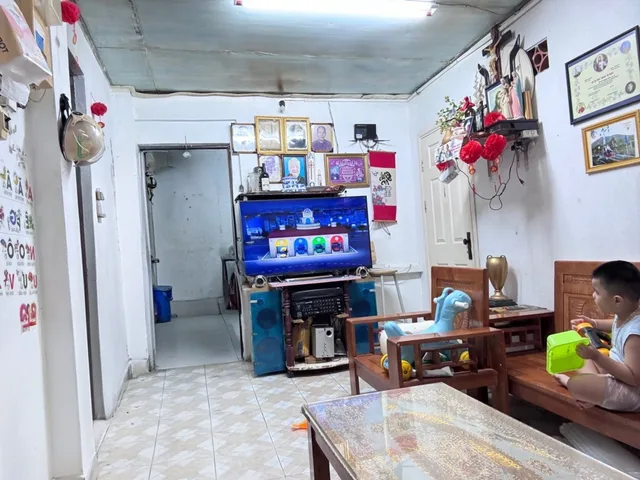 Bán Nhà Ngay ngã Tư Thủ Đức, DT 103m2 giá 13.5 tỷ tại Phường Hiệp Phú Quận 9 TP. Hồ Chí Minh