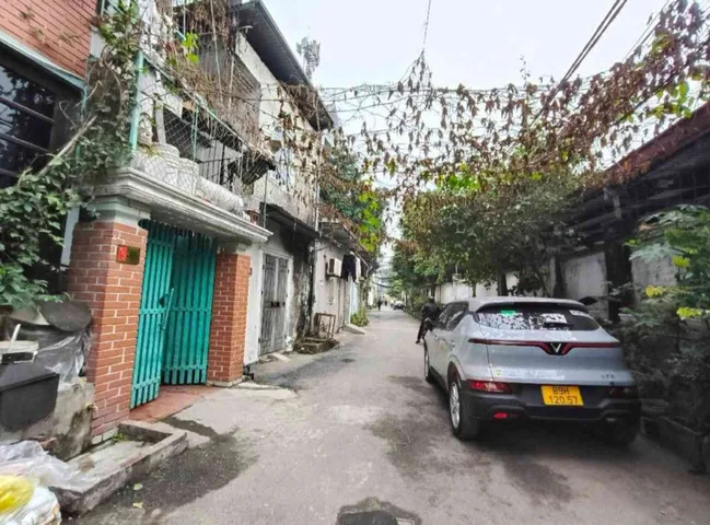 NHÀ DÂN XÂY 7 tầng thang máy TT thể thao bắc từ liêm , sát văn tiến dũng , cầu diễn , Ô tô Văn phòng kinh doanh