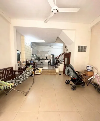 Cho thuê nhà ngõ 401 XUÂN ĐỈNH, Phạm Văn Đồng. 15 triệu/tháng. Cho thuê: Ưu tiên Hộ gia đình.