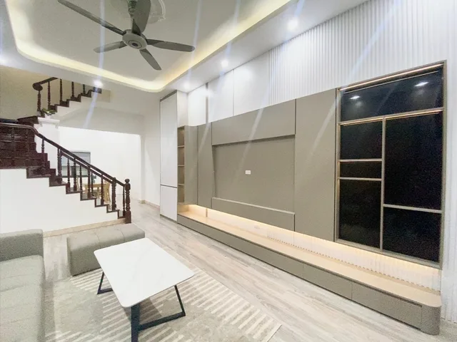 NHÀ PHỐ CỔ - 20M MẶT PHỐ TÔ HIỆU - 2 THOÁNG TRƯỚC SAU - NGÕ VF5 ĐỖ CỬA - NÔI THẤT MỚI ĐẸP LUNG LINH - DT 45M l 5T l GIÁ 11.X  TỶ