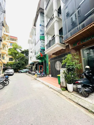 BÁN NHÀ LIỀN KỀ KHU CT6 KIẾN HƯNG. 60M2 - 6 TẦNG. THANG MÁY. GARA Ô TÔ.