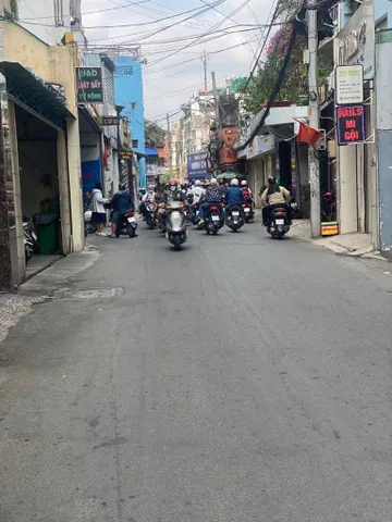 NHÀ BA VÂN – GẦN BÀU CÁT – 4 TẦNG ĐẸP – HẺM XE HƠI – CHỈ 11.5 TỶ