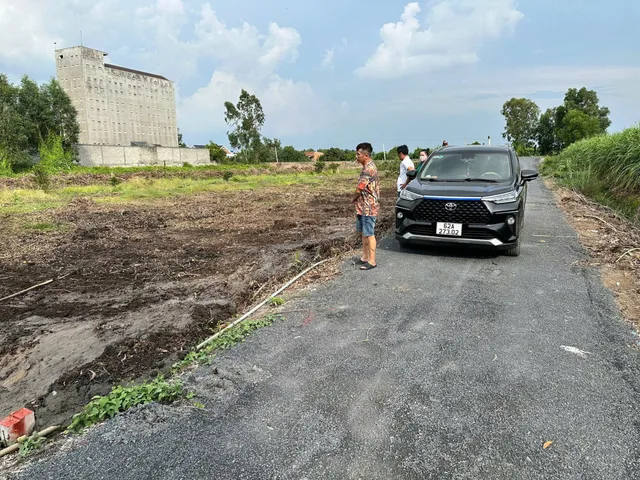 Bán Đất 500m2 giá 320 triệu tại Xã Thạnh Lợi Huyện Bến Lức Long An