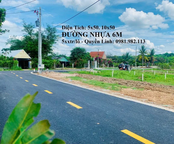Bán cặp liền kề siêu đẹp 500m2 - Sẵn 200m2 thổ cư - Gía bể 540tr - Bạn thêm 50% - Đât tại Dầu Tiếng Bình Dương