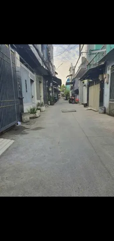 BÁN NHÀ HẺM THÔNG TỨ TUNG ÂU DƯƠNG LÂN PHƯỜNG 2 QUẬN 8 CHỈ NHỈNH 6 TỶ
