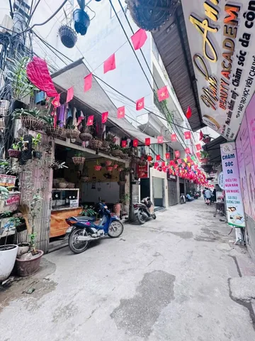 Bán Đất 50m2 có sẵn 50 m2 thổ cư giá 9.2 tỷ tại Đường Cầu Diễn Phường Minh Khai Quận Bắc Từ Liêm Hà Nội