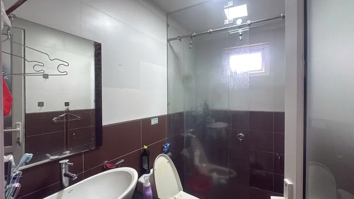 💥  Nhà mặt tiền Nguyễn Tất Thành
