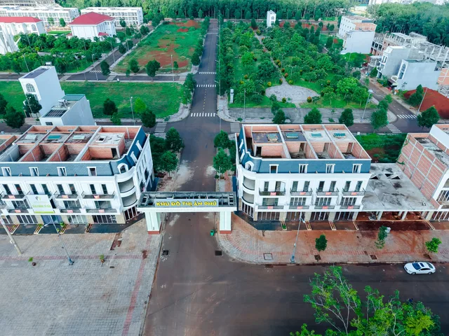 Bán Nhà riêng 100m2 có sẵn 100 m2 thổ cư giá 6.1 tỷ tại Đường Hà Huy Tập Phường Tân An Thành phố Buôn Ma Thuột Đắk Lắk