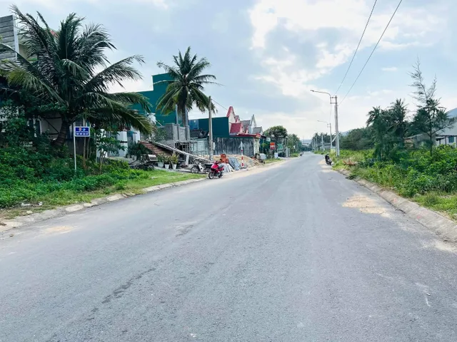 Bán Đất 141m2, có sẵn 141 m2 thổ cư, giá 850 triệu tại Xã Hoài Hải Thị xã Hoài Nhơn Bình Định