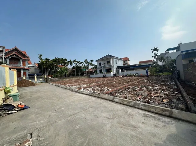 Bán Đất 74m2 giá 2.65 tỷ tại Dương Quan  ngõ ô tô vào thoải mái .l/h:076.231.9990 e Thúy