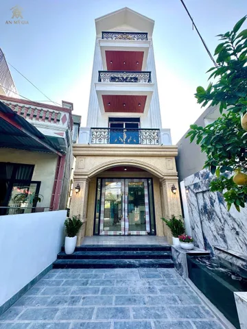 BÁN NHÀ LUXURY 4 TẦNG SÁT KHU ĐÔ THỊ LIDECO BÃI MUỐI,CAO THẮNG,HẠ LONG