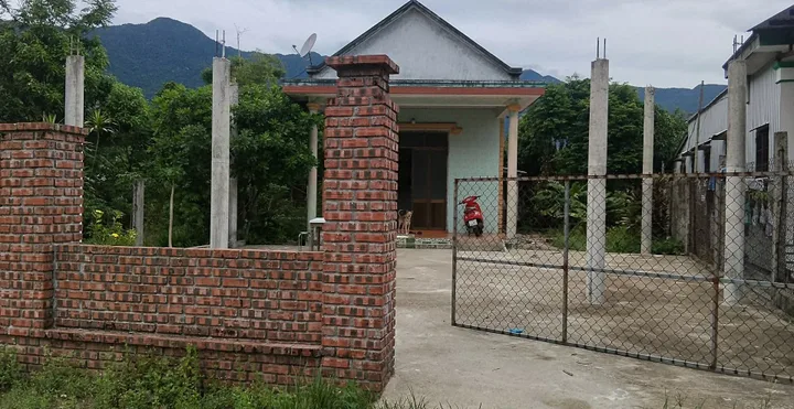 Bán Đất 800.7m2 có sẵn 160 m2 thổ cư giá 2.2 tỷ tại Đường Trịnh Tố Tâm Thị trấn Lăng Cô Huyện Phú Lộc Thừa Thiên Huế