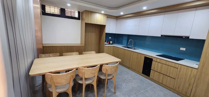 Bán Tòa nhà - Building 50m2 có sẵn 50 m2 thổ cư giá 14.5 tỷ tại - Chọn - - Chọn - Phường Bồ Đề Hà Nội