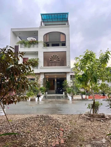 🏡 SIÊU PHẨM 5 TẦNG MỚI XÂY – TRANG HẠ, TỪ SƠN 🌟
Căn nhà dành cho khách vừa muốn ở đẳng cấp, vừa đầu tư giữ tiền lâu dài 🔥