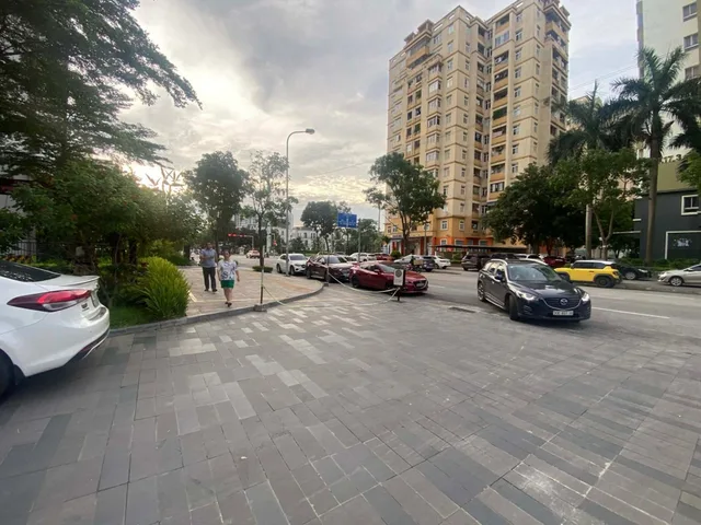 Bán Căn hộ chung cư 77m2 giá 6.75 tỷ tại - Chọn - Phường Sài Đồng Quận Long Biên Hà Nội