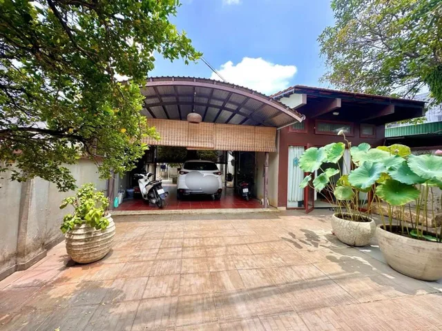 Bán Nhà riêng 252m2 có sẵn 252 m2 thổ cư giá 24 tỷ tại Đường Lã Xuân Oai Phường Long Trường Quận 9 TP. Hồ Chí Minh