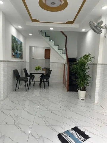 Trục Âu Cơ - Tân Phú 30m2 3 lầu 4PN hẽm xe hơi thông sát bên ĐH Văn Hiến chỉ 3.75 ty