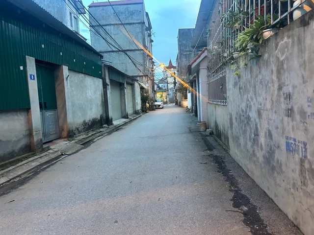 Bán Đất 202m2 thổ cư Gia Lâm, giá 11,9 tỷ


 tại - Chọn - Xã Dương Quang Huyện Gia Lâm Hà Nội