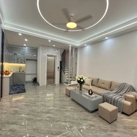 HIẾM!!! Nguyễn Viết Xuân, Thanh Xuân, 40m2, ô tô đỗ cửa, 14 Tỷ, phù hợp mua để ở và kinh doanh tốt