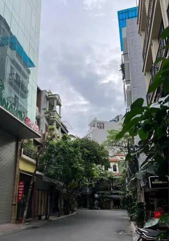 HIẾM!!! Nguyễn Viết Xuân, Thanh Xuân, 40m2, ô tô đỗ cửa, Phù hợp với mua để ở giữ tiền hoặc kinh doanh tốt - chỉ 14 Tỷ