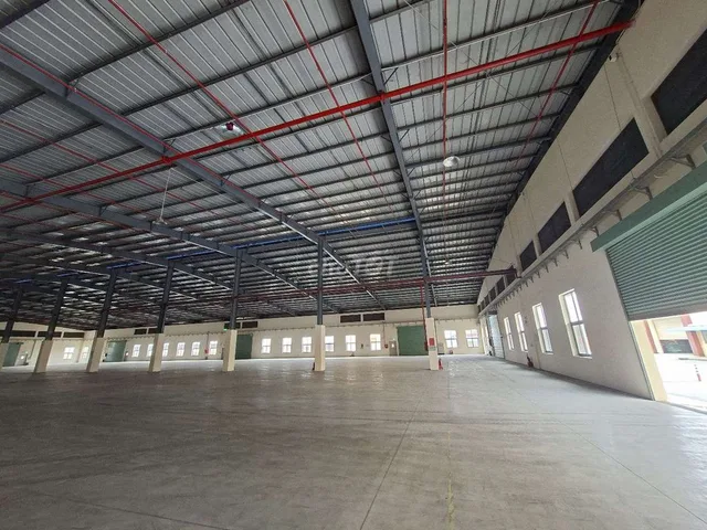 Cho thuê Kho, nhà xưởng giá 180 triệu tại - Chọn - Phường Hoà Phú Thành phố Thủ Dầu Một Bình Dương