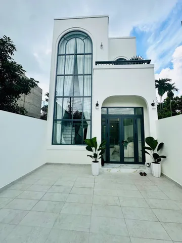 Nhà trệt lầu mới đẹp Chánh Nghĩa (phường Thủ Dầu Một-TP.HCM) 1/Nguyễn Tri Phương vào 50m,đường oto