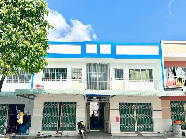 Bán Nhà trọ 300m2 có sẵn 300 m2 thổ cư giá 890 triệu tại - Chọn - - Chọn - Phường Bến Cát TP. Hồ Chí Minh