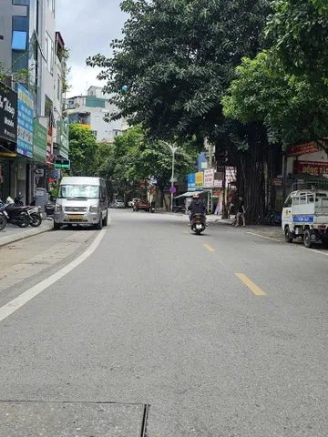 Bán NHÀ ĐƯỜNG GIẢI PHÓNG. 85M2 - 7 TẦNG. THANG MÁY. GARA Ô TÔ.