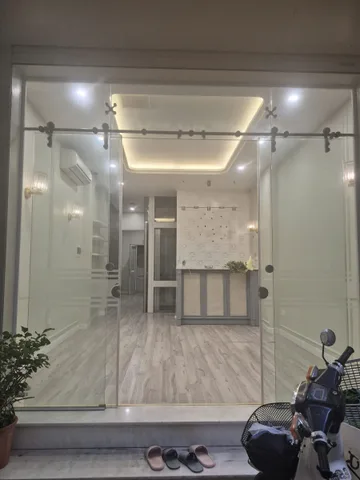 Cho thuê Nhà  Ngõ 36 Đào Tấn - Ba Đình 75M² ( XD 65M² )5 Tầng Thang Máy - Full Nội Thất - 5 Ngủ - Giá Thuê 30tr