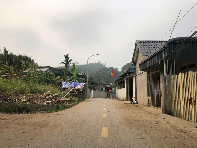 409m có 100m thổ cư - khu dân cư - tại Lâm Sơn, Lương sơn - giá đầu tư