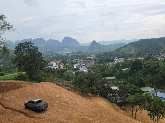 5600m có 200m thổ cư - đất cao thoáng, view toàn cảnh - tại Thị trấn Lương Sơn, Lương Sơn, HB