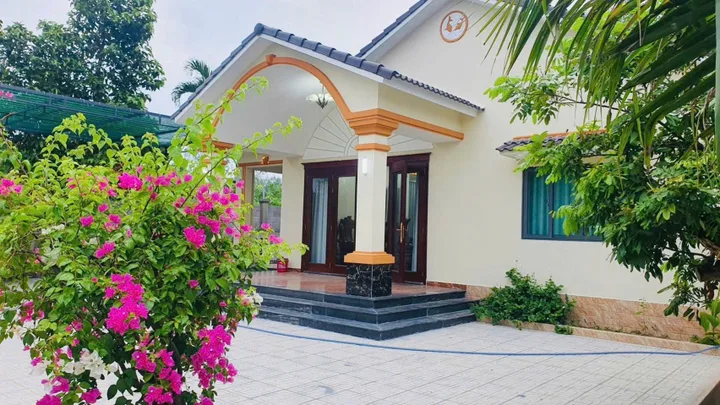 Bán Nhà riêng 3300m2 có sẵn 200 m2 thổ cư giá 26.67 tỷ tại Xã Nhuận Đức Huyện Củ Chi TP. Hồ Chí Minh