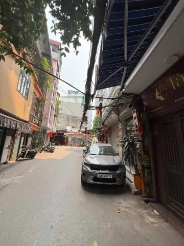 Bán Nhà riêng 56m2 có sẵn 56 m2 thổ cư giá 13.5 tỷ tại Đường Văn Hương Phường Văn Chương Quận Đống Đa Hà Nội