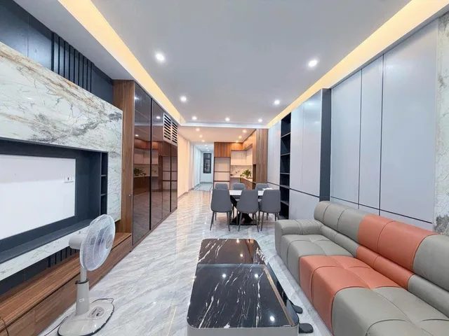 Bán Nhà Phố Thái Hà 69m 6 Tầng Thang Máy |Gara Ô Tô, Full Nội Thất, Gần Chùa Bộc- Tây Sơn