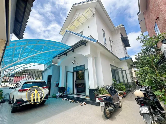 Bán Nhà riêng 200m2 có sẵn 200 m2 thổ cư giá 8.5 tỷ tại Đường Phường 11 - Chọn - Phường Xuân Trường - Đà Lạt Lâm Đồng