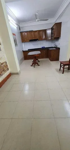 Cho thuê Nhà Ngõ 5 Hoàng Quốc Việt - Cầu Giấy 40M² 5 Tầng 5 Ngủ - Nội Thất CB - Giá Thuê 14tr