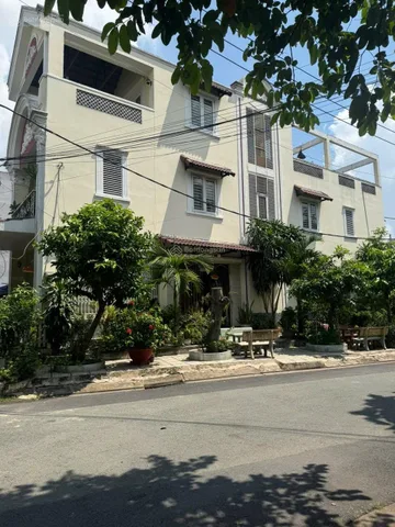 Bán Nhà riêng 123m2 có sẵn 123 m2 thổ cư giá 8.8 tỷ tại Xã Tân Xuân Huyện Hóc Môn TP. Hồ Chí Minh
