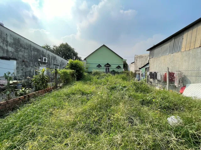 Bán Đất 150m2 có sẵn 150 m2 thổ cư giá 4.1 tỷ tại Xã Tân Xuân Huyện Hóc Môn TP. Hồ Chí Minh