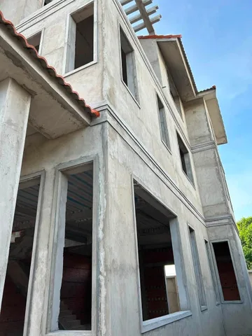 🏡 CHO THUÊ BIỆT THỰ XÂY THÔ 1 TRỆT 2 LẦU – KHU PHƯỚC SƠN – GIÁ CHỈ 8 TRIỆU/THÁNG 🏡