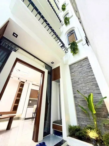 Bán Nhà 5t, 35m2 Chỉ 7,1 Tỷ Ngọc Thuỵ, Phường Bồ Đề – Hàng Hiếm – Quá Đẹp