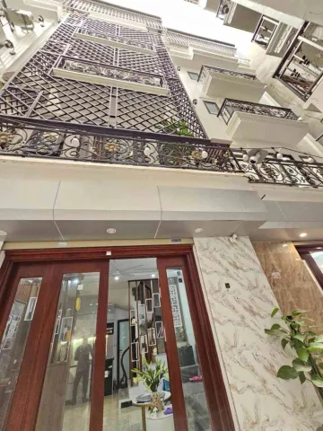 BánBÁN NHÀ THẠCH BÀN,LONG BIÊN 36M2, 5T ĐẸP, ĐỦ NỘI THẤT,GIÁ CHỈ 6,68 TỶ