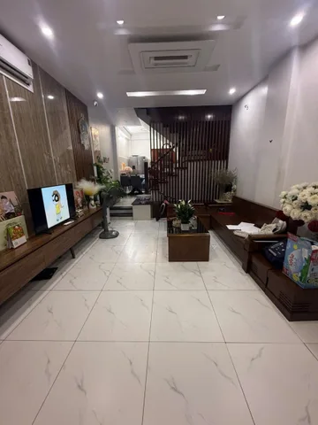 [BÁN NHÀ THẠCH BÀN – NGÕ THÔNG, Ô TÔ TRÁNH – KINH DOANH SẦM UẤT – CHỈ HƠN 10 TỶ]