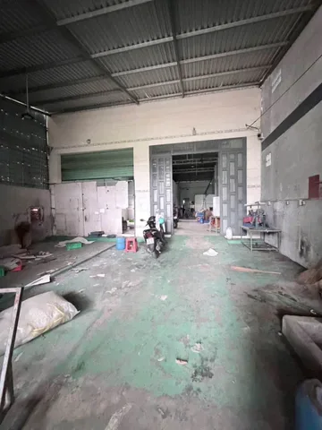 Cho thuê Kho, nhà xưởng 350m2 giá 18 triệu tại Đường Xuân Thới Thượng 24 Xã Xuân Thới Thượng Huyện Hóc Môn TP. Hồ Chí Minh